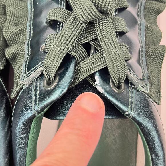 Tory Burch Sport Womens Sneaker Trainer Ruffle Metallic Green Leather Size 6.5 - Picture 10 of 12